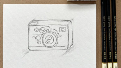 Illustrating a Retro Design Using Pencils