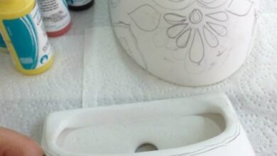 Paint your own Mexican-pottery planters