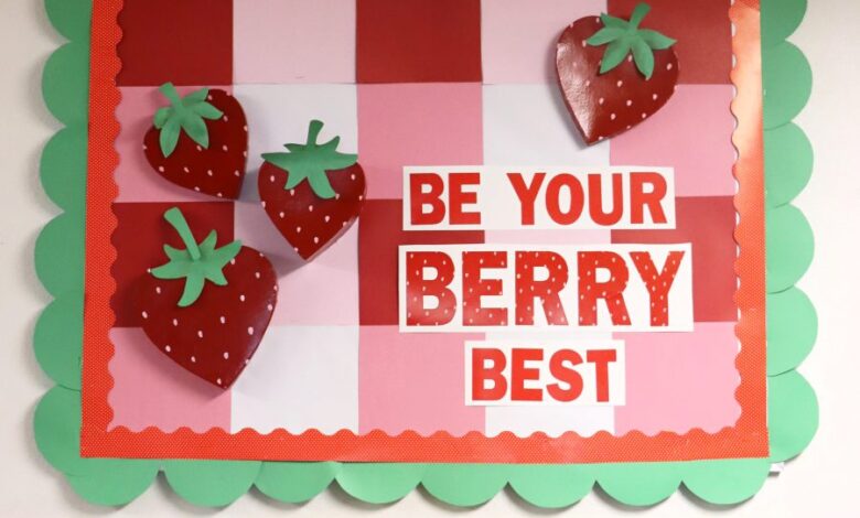 Berry Best Bulletin Board – A girl and a glue gun Berry Best Bulletin Board – A girl and a glue gun