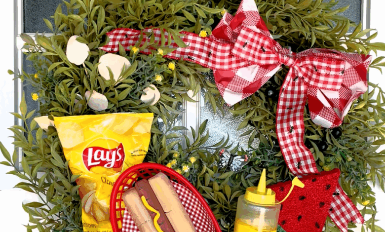 Summer Wreath DIY – A girl and a glue gun Summer Wreath DIY – A girl and a glue gun